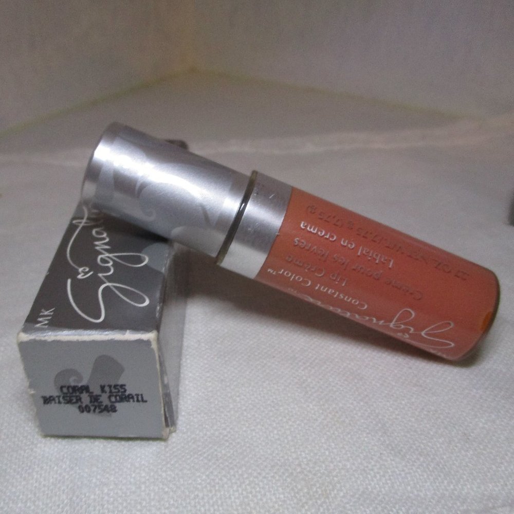 Coral Kiss Creme Lip Color - similar to Melon Sorbet 81122